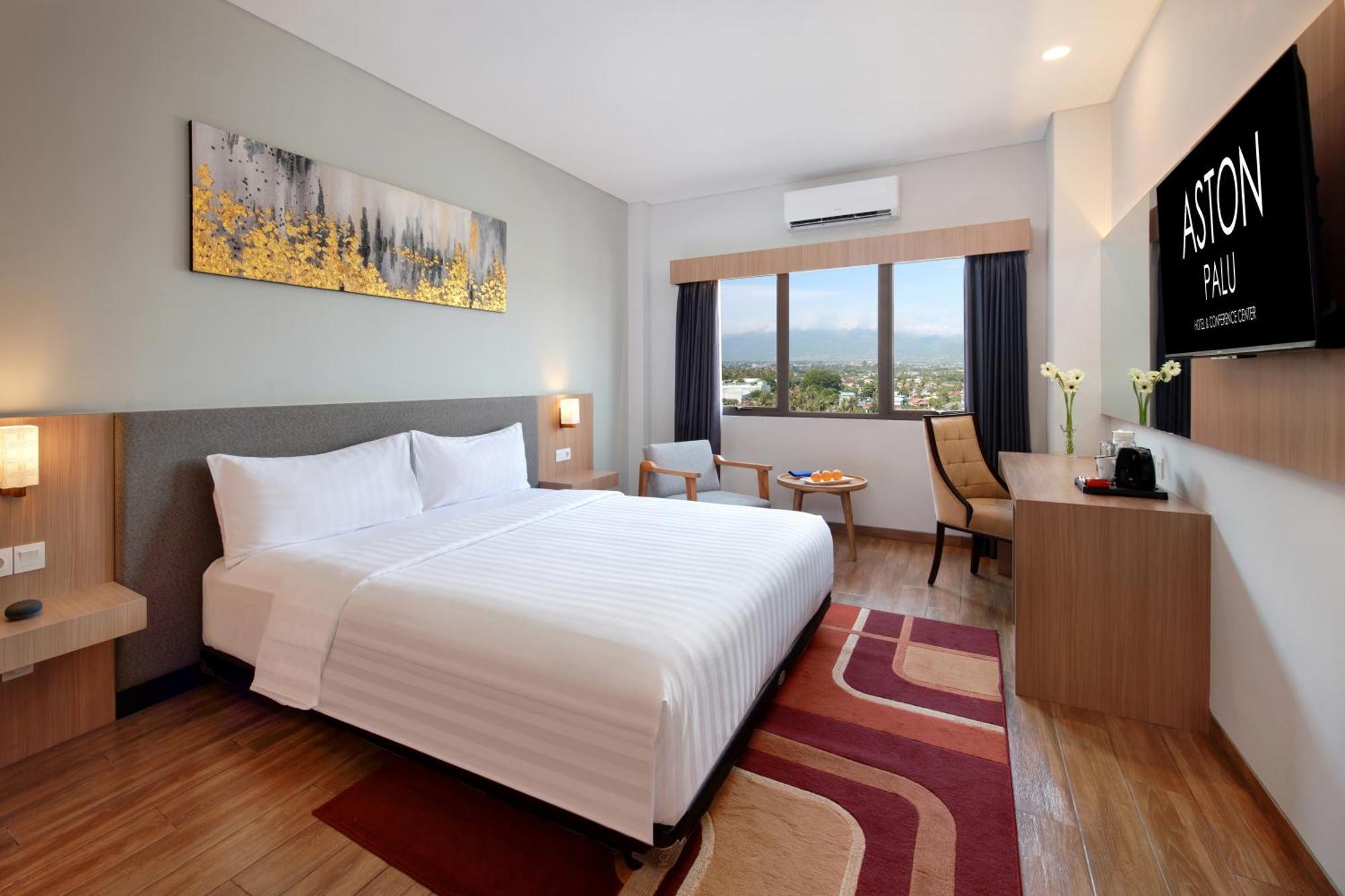 Aston Palu Hotel & Conference Center Ngoại thất bức ảnh